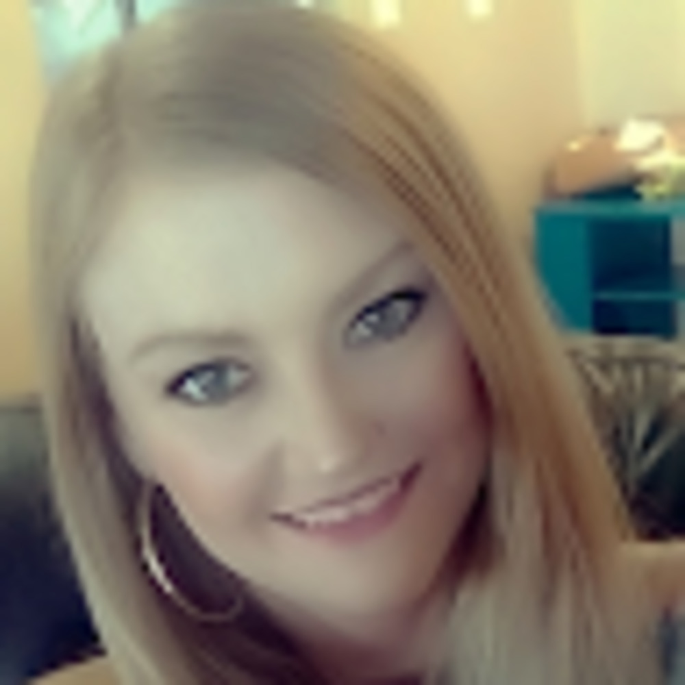 Meet your Posher, Lana